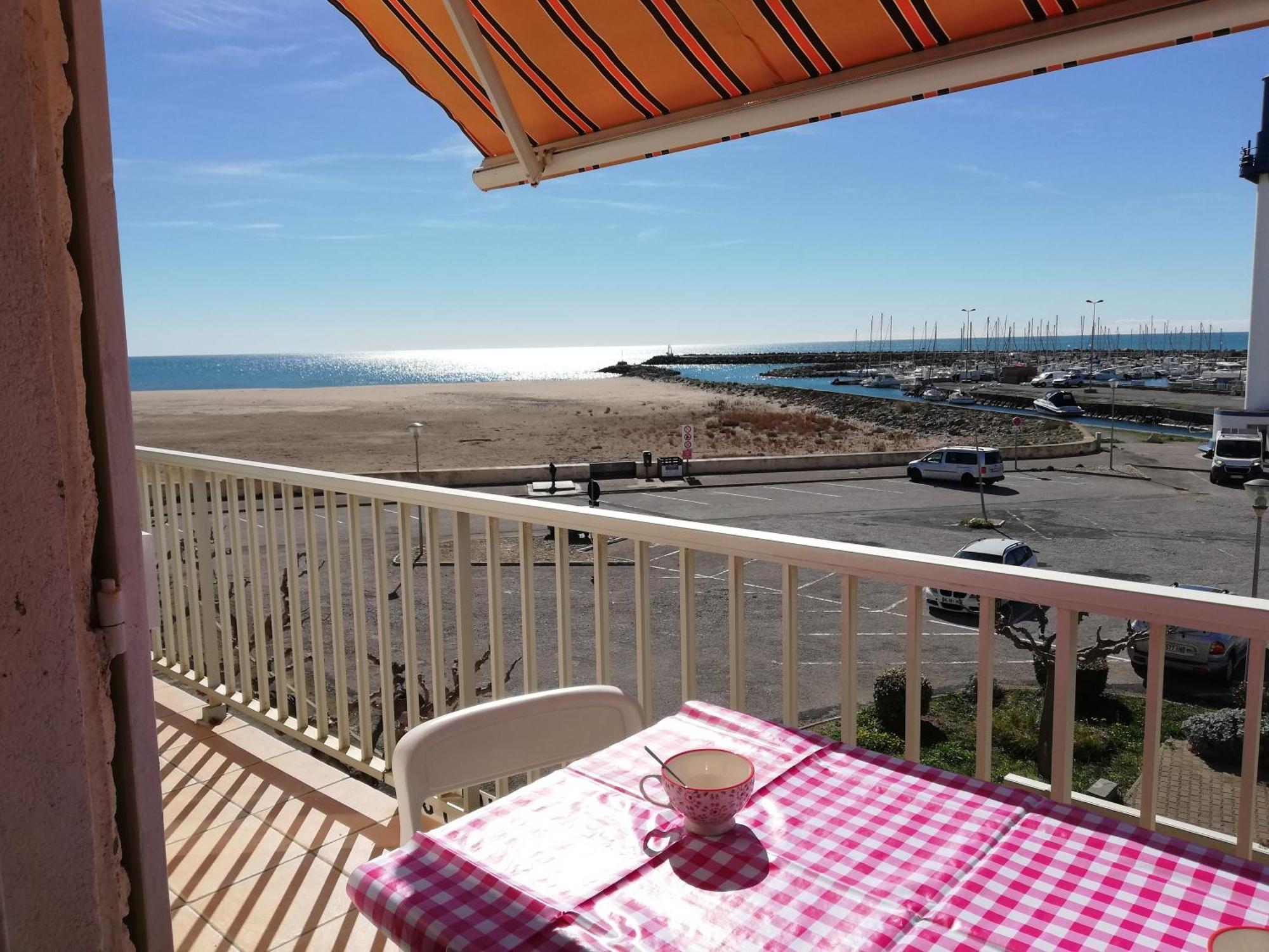 Superbe Appartement Avec Vue Sur Mer Et Port, Parking Prive Saint-Pierre-la-Mer  المظهر الخارجي الصورة